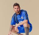 Adidas y Messi presumen colección retro de la camiseta de Argentina del Mundial de Estados Unidos 94