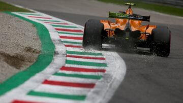 MONZA, ITALY - AUGUST 31:  Stoffel Vandoorne of Belgium driving the (2) McLaren F1 Team MCL33 Renault kicks up gravel after running wide during practice for the Formula One Grand Prix of Italy at Autodromo di Monza on August 31, 2018 in Monza, Italy.  (Photo by Charles Coates/Getty Images)