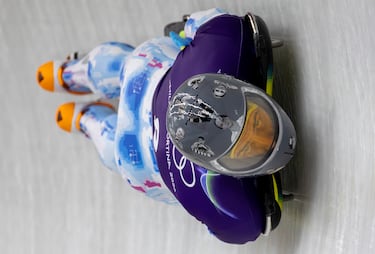 El organismo olímpico le ofreció como alternativa portar un brazalete negro en señal de duelo, pero el atleta rechazó la propuesta.