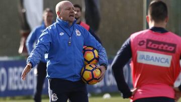 Mel suma a la causa a medio equipo en un solo partido