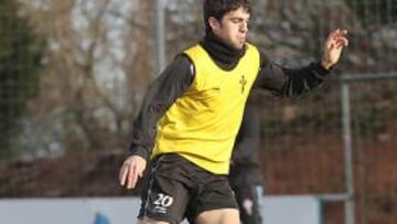 <b>POCO POPULAR. </b>Toni Rodríguez reconoce que le gustaría que ascendieran Celta y Deportivo.