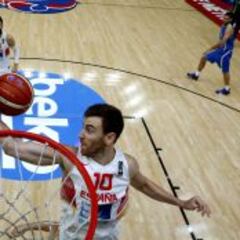 Víctor Claver: "Nuestro gran objetivo es llegar a la final"