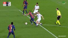 Lío arbitral antes del Clásico: así fue el penalti a favor del Barça que inauguró el marcador
