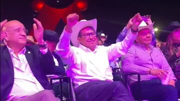 Ricardo Monreal festeja el 5 de Mayo con concierto de Los Tigres del Norte