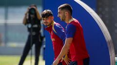 12/04/24 ENTRENAMIENTO DEL FC BARCELONA 
FERRAN TORRES 
PEDRI