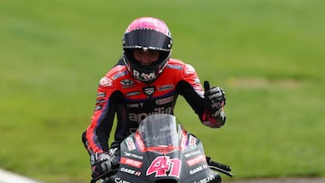 Victoria de Aleix Espargaró en Silverstone.