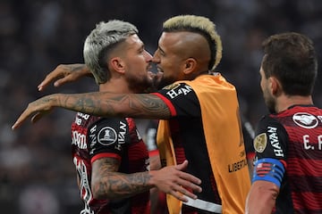 Giorgian de Arrascaeta podría frenar o acelerar la llegada de Juan Fernando Quintero  a Flamengo