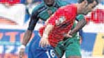 Noguerol, defensa del Alba.