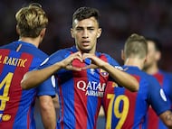 SEVILLE, SPAIN - AUGUST 14: Munir El Haddadi of FC Barcelona celebrates after scoring during the match between Sevilla FC vs FC Barcelona as part of the Spanish Super Cup Final 1st Leg at Estadio Ramon Sanchez Pizjuan on August 14, 2016 in Seville, Spain. (Photo by Aitor Alcalde/Getty Images)