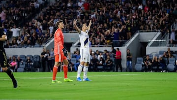 LA Galaxy fires up LAFC rivalry on social media