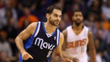 Jos&eacute; Manuel Calder&oacute;n, durante un partido ante los Suns.