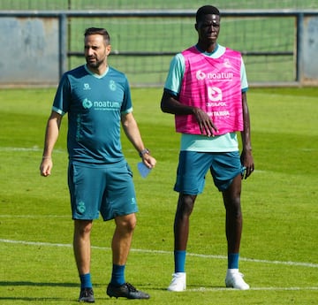 Maguette Gueye aún se está acoplando a lo que es ser jugador del Racing.