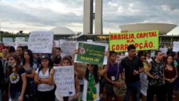 Manifestantes en Brasil