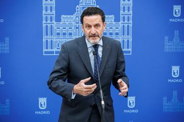 El vicesecretario general de Ciudadanos, Edmundo Bal, interviene  durante el acto de entrega de las medallas de Honor, Oro y Plata durante la Festividad de San Isidro.