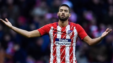 Atlético set to sign Carrasco as Cavani alternative