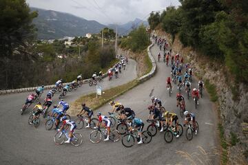 Las caídas y la lluvia
protagonistas en la primera etapa del Tour