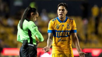 Carlos Salcedo: “Juego de barbies; en el fútbol existe contacto”