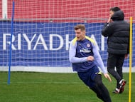 Sorloth, en la última sesión del Atlético antes de la ida de semifinales de Copa.