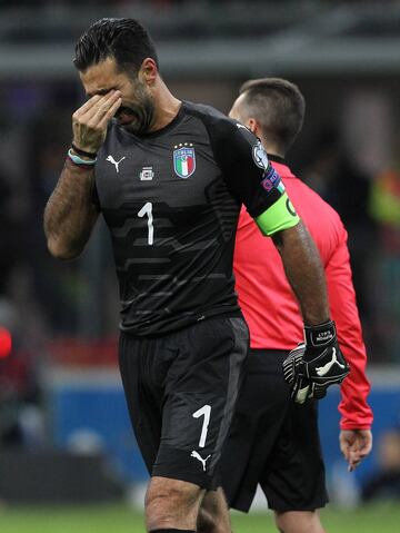 Gianluigi Buffon of Italy cries after loosing at the end of the FIFA 2018 World Cup Qualifier Play-Off: Second Leg between Italy and Sweden at San Siro Stadium on November 13, 2017 in Milan.