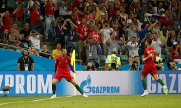 3-3. Cristiano Ronaldo celebró el gol del empate.