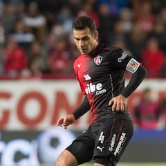 Rafael Márquez fue operado de la espalda y se perdería el resto del Clausura 2017