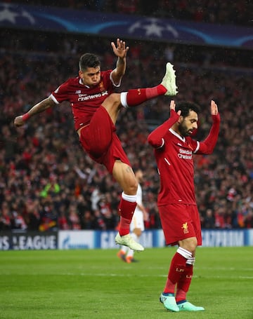 2-0. Mohamed Salah celebró el segundo gol.