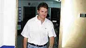 <B>UN AÑO MÁS</B>. Roteta firma hoy su nuevo contrato.