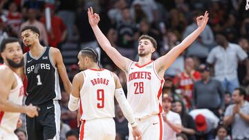 Alperen Sengun con los Houston Rockets.