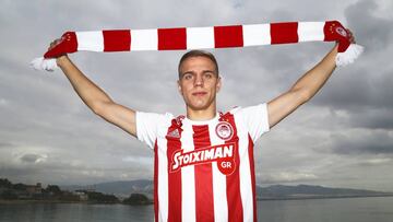 Nikola Cumic, extremo serbio, es el primer fichaje de Javi Rico