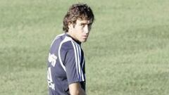 Mourinho le ofrece a Raúl ser su 'Materazzi'