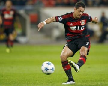 Los rostros de Javier Chicharito Hernández tras marcar su primer gol con el Bayer Leverkusen en Champions