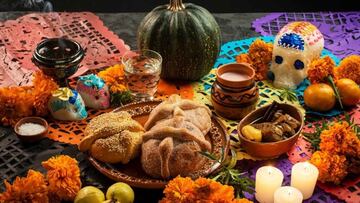 ¿Cuándo se pone y se quita la ofrenda por el Día de Muertos en México?