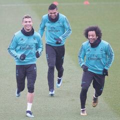 El Real Madrid entrenó sin los lesionados Benzema y Ramos