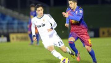 José Rodríguez (izda.) y Corominas en un lance del encuentro.