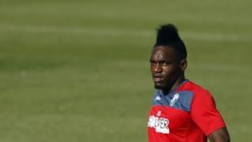 Thievy, en un entrenamiento del Granada, hace unos días.