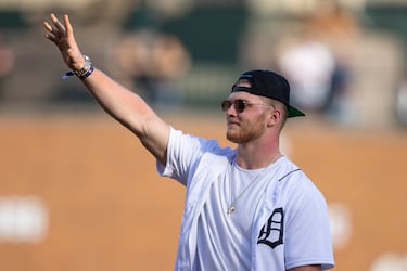 Aidan Hutchinson’s contract details: Salary and years remaining with the Lions