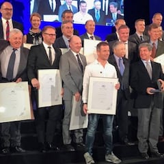 Carlos Sainz y Luis Moya, en el Salón de la Fama de la FIA