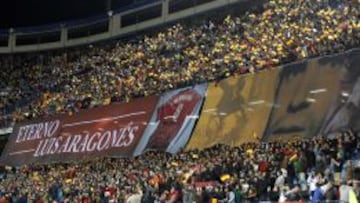 Un momento del homenaje en el Calderón.