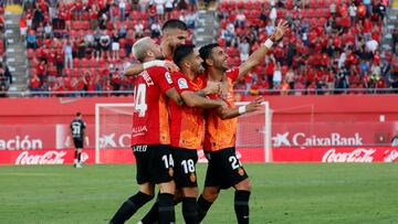 El Mallorca golea en la despedida de Galarreta y Kang-in