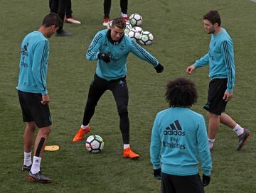 Cristiano Ronaldo y Kovacic.