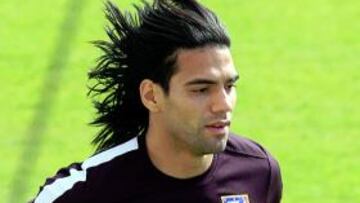 The Sun: el Chelsea negocia por Falcao y ofrecería 56 'kilos'