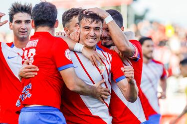 Reparto de puntos en el derbi gaditano