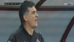 Mendilibar, al árbitro tras la roja a Orellana: "¡Qué fácil es!"