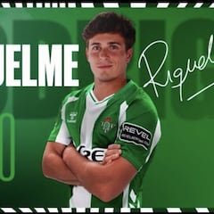 Oficial: El Betis ficha a Riquelme