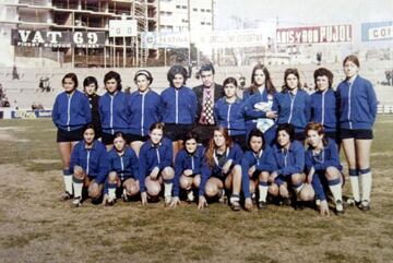 PLANTILLA DEL ESPANYOL FEMENINO EN LA EPOCA DE LOS 70.