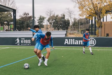 Allianz y su compromiso social: la acción para 100 niños celebrada en la Toni Kroos Academy