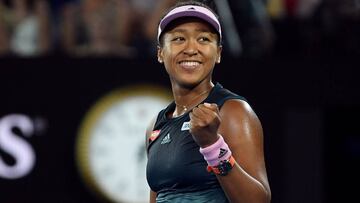 La tenista japonesa Naomi Osaka celebra su victoria ante la checa Karolina Pliskova en el Abierto de Australia.