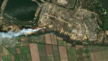 Overview of Zaporizhzhia nuclear power plant and fires, in Enerhodar in Zaporizhzhia region, Ukraine, August 24, 2022. European Union, Copernicus Sentinel-2 imagery/Handout via REUTERS    THIS IMAGE HAS BEEN SUPPLIED BY A THIRD PARTY. MUST ON SCREEN COURTESY EUROPEAN UNION, COPERNICUS SENTINEL-2 IMAGERY. MANDATORY CREDIT.