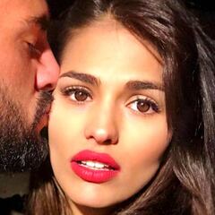 Isco y Sálamo muestran a su familia perruna, como Theo