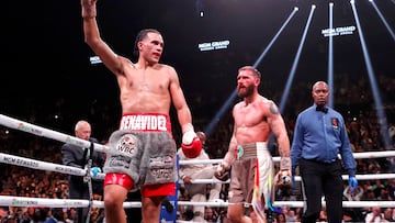 David Benavidez against Caleb Plant